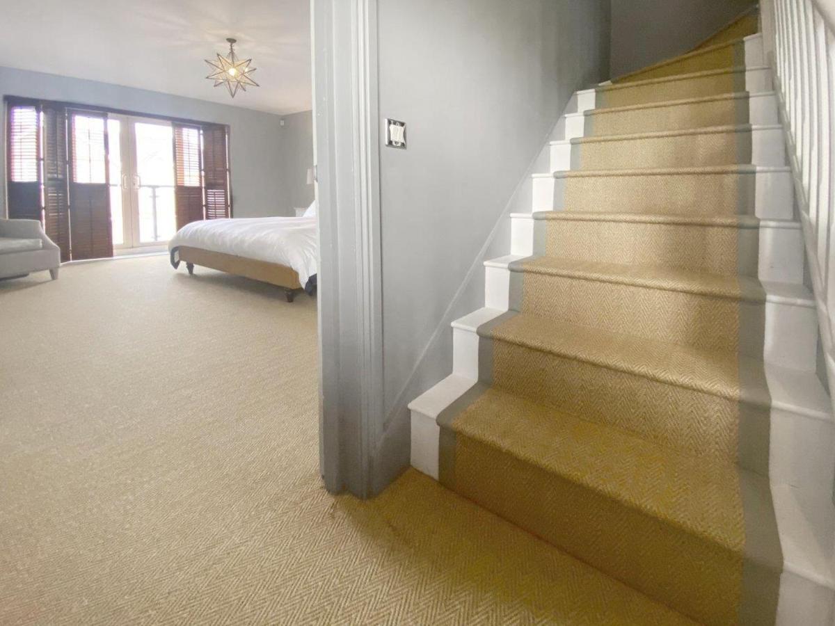 بول Entire Seaside Luxury Home With On Site Parking! المظهر الخارجي الصورة
